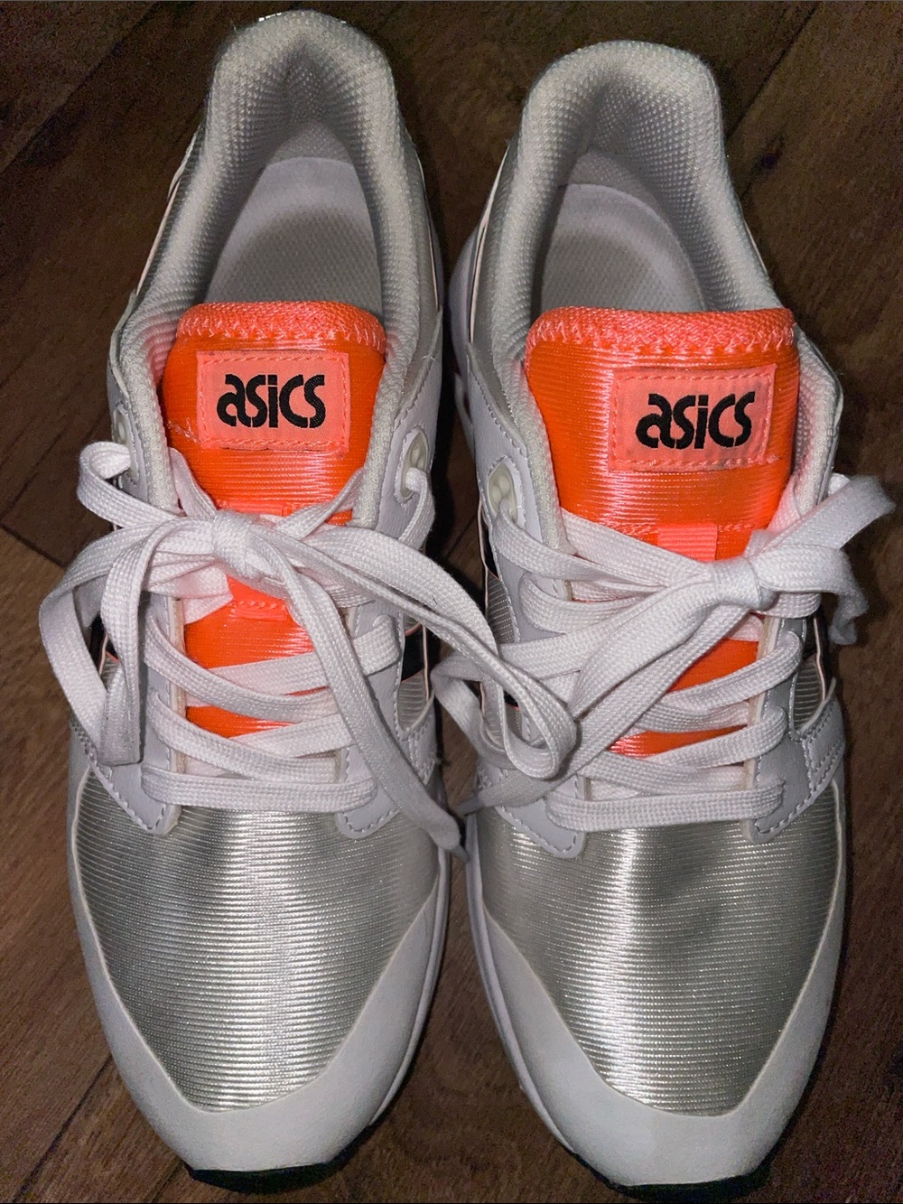 ASICS Gel Saga Sou White Sneakers with Neon Orange Accents Men Size 7.5 woman 9 - Picture 2 of 8